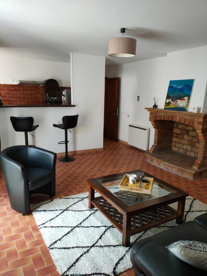 Charmant Appartement Au Coeur Du Village توريتس سور لوب المظهر الخارجي الصورة